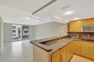 345 Ocean Dr, Miami Beach, FL 33139 - Photo 6