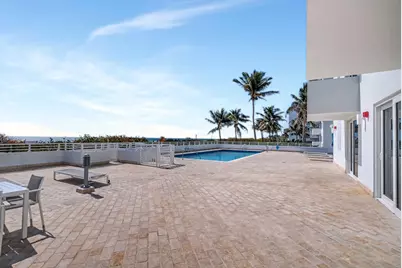 345 Ocean Drive #305, Miami Beach, FL 33139 - Photo 20
