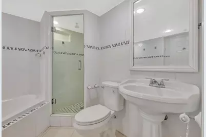 345 Ocean Drive #305, Miami Beach, FL 33139 - Photo 14