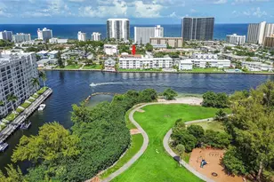 1110 N Riverside Dr, Pompano Beach, FL 33062 - Photo 10