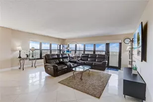 3200 Port Royale Dr Unit, Fort Lauderdale, FL 33308 - Photo 4