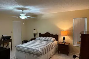 3571 Inverrary Dr, Lauderhill, FL 33319 - Photo 10