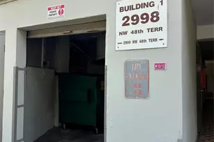 2998 NW 48th Terrace, Lauderdale Lakes, FL 33313 - Photo 16