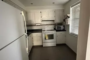 2998 NW 48th Terrace, Lauderdale Lakes, FL 33313 - Photo 8