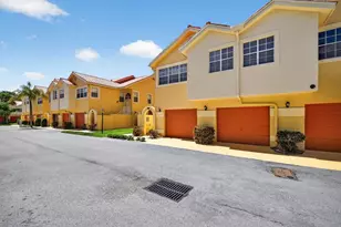 2121 S Ocean Blvd, Pompano Beach, FL 33062 - Photo 4