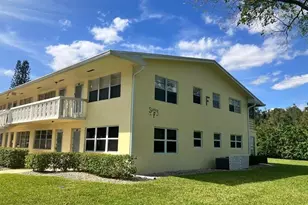 115 Sussex F, West Palm Beach, FL 33417 - Photo 6