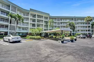 806 Cypress Grove Ln, Pompano Beach, FL 33069 - Photo 1