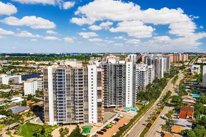 2715 N Ocean Boulevard #17D, Fort Lauderdale, FL 33308 - Photo 1