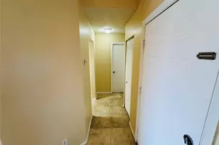 3449 NW 44th St, Lauderdale Lakes, FL 33309 - Photo 16