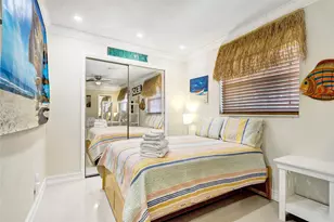 2051 Coral Reef Dr, Pompano Beach, FL 33062 - Photo 32