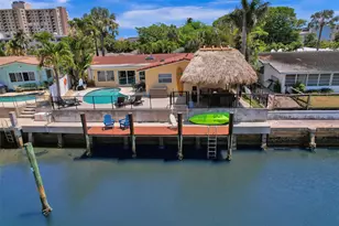 2051 Coral Reef Dr, Pompano Beach, FL 33062 - Photo 2