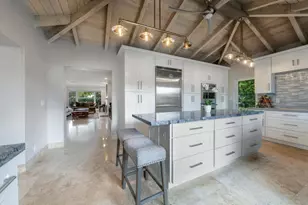 2319 Castilla Isle, Fort Lauderdale, FL 33301 - Photo 14