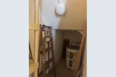 301 SW 158th Terrace #104, Hollywood, FL 33027 - Photo 14