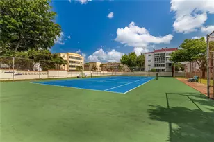 4151 NW 41st St, Lauderdale Lakes, FL 33319 - Photo 30