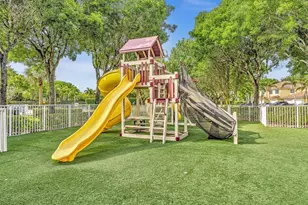 753 Imperial Lake Rd, West Palm Beach, FL 33413 - Photo 40