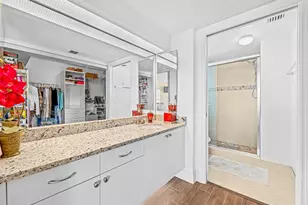 7840 Trent Dr, Tamarac, FL 33321 - Photo 16