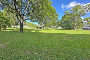 1031 Berkshire B, Deerfield Beach, FL 33442 - Photo 14