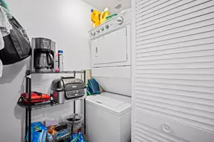 244 Biscayne Blvd, Miami, FL 33132 - Photo 24