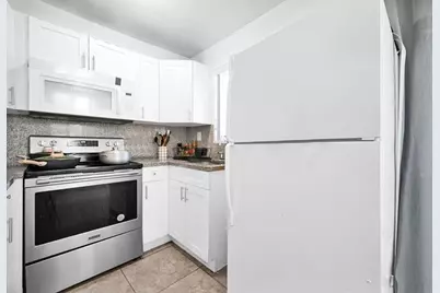 429 NW 10th Avenue, Miami, FL 33128 - Photo 22