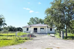 430 Bald Cypress Ave, Clewiston, FL 33440 - Photo 4