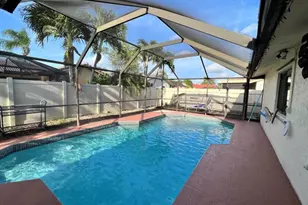 7719 NW 21st St, Margate, FL 33063 - Photo 4