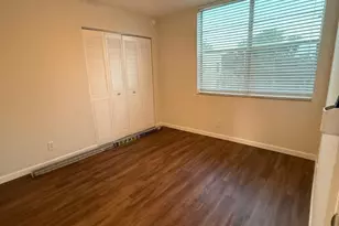 9480 Poinciana Pl, Davie, FL 33324 - Photo 10