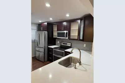 9480 Poinciana Place #410, Davie, FL 33324 - Photo 4