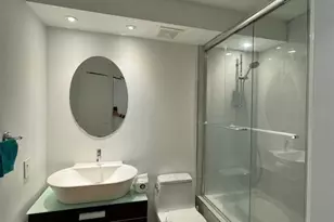 540 Brickell Key Dr, Miami, FL 33131 - Photo 10