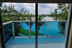 2641 N Flamingo Rd, Sunrise, FL 33323 - Photo 14