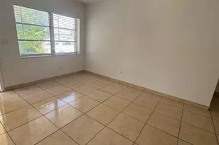 890 NW 39th St, Fort Lauderdale, FL 33309 - Photo 4