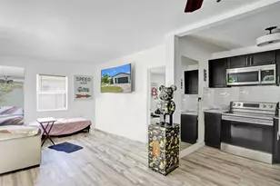 623 NW 11th Ave, Fort Lauderdale, FL 33311 - Photo 10