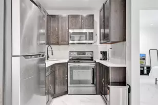 623 NW 11th Ave, Fort Lauderdale, FL 33311 - Photo 16