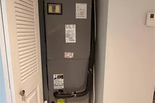 701 SW 128th Ave, Pembroke Pines, FL 33027 - Photo 16