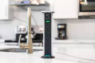 2829 NE 17th Ave, Wilton Manors, FL 33334 - Photo 16