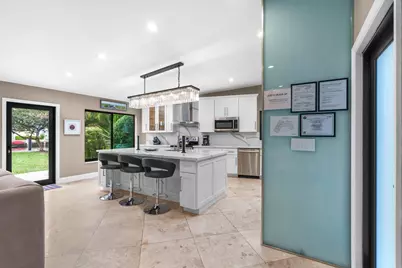 2829 NE 17th Avenue, Wilton Manors, FL 33334 - Photo 12