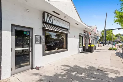 2211 Wilton Drive, Wilton Manors, FL 33305 - Photo 2