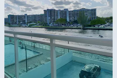 3000 S Ocean Drive #312, Hollywood, FL 33019 - Photo 8