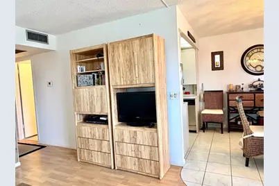 4046 Guildford C #4046, Boca Raton, FL 33434 - Photo 8