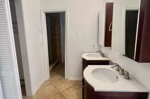 4000 N 37th Ave, Hollywood, FL 33021 - Photo 8