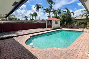 4000 N 37th Ave, Hollywood, FL 33021 - Photo 18
