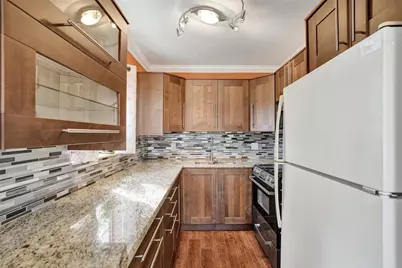 3322 Cynthia Lane #112, Lake Worth Beach, FL 33461 - Photo 4