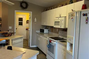1360 10th Manor, Vero Beach, FL 32960 - Photo 6