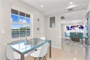 555 Oaks Ln, Pompano Beach, FL 33069 - Photo 8