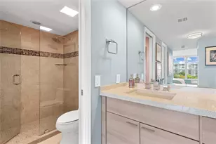 555 Oaks Ln, Pompano Beach, FL 33069 - Photo 14