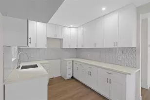 2941 NW 151st Terrace, Opa Locka, FL 33054 - Photo 18