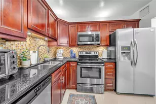 3725 S Ocean Dr, Hollywood, FL 33019 - Photo 12