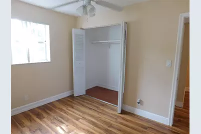 836 SW 80th Avenue, North Lauderdale, FL 33068 - Photo 6