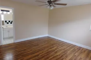 836 SW 80th Ave, North Lauderdale, FL 33068 - Photo 12