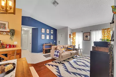 7542 NW 3rd Street, Plantation, FL 33317 - Photo 8