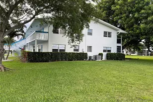 105 Oakridge I Unit, Deerfield Beach, FL 33442 - Photo 22